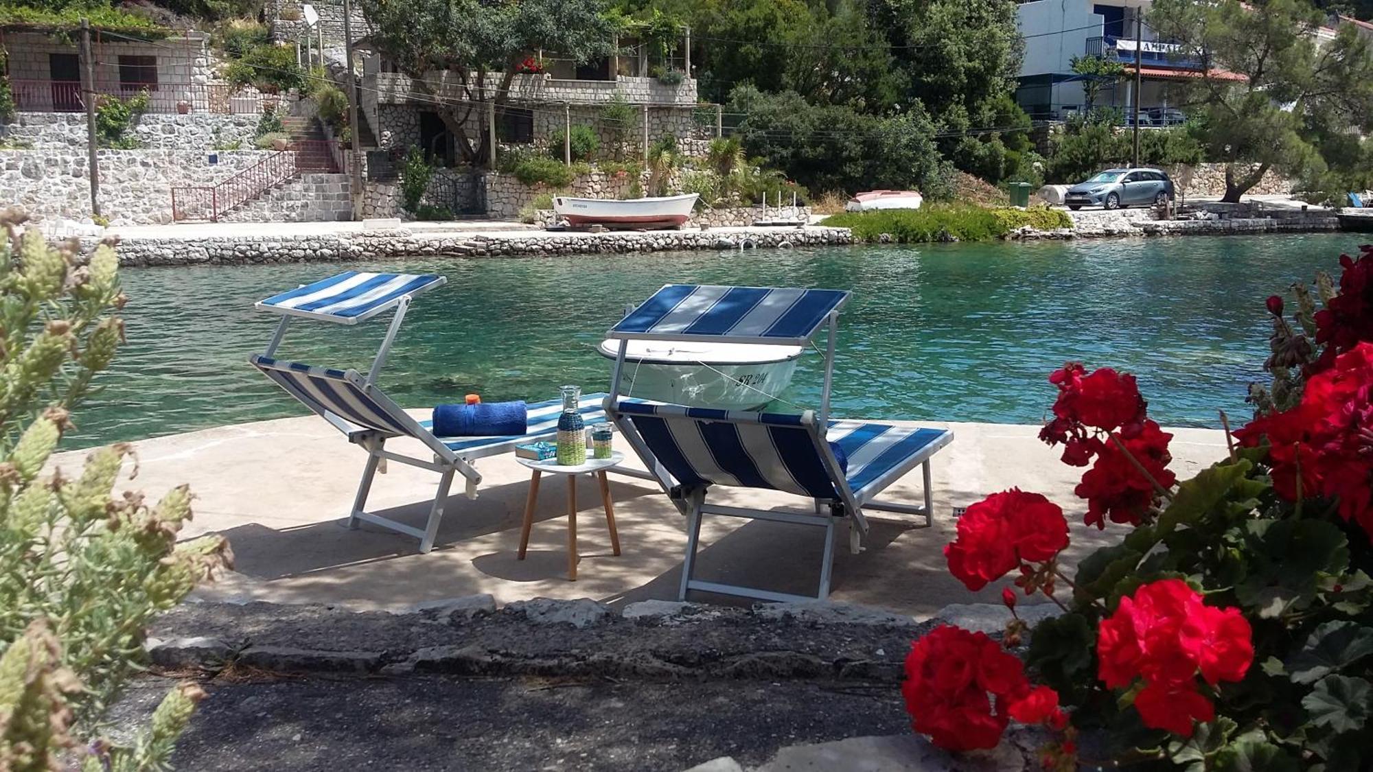 Apartment Nadine Mljet Mit Meerblick Okuklje Bagian luar foto